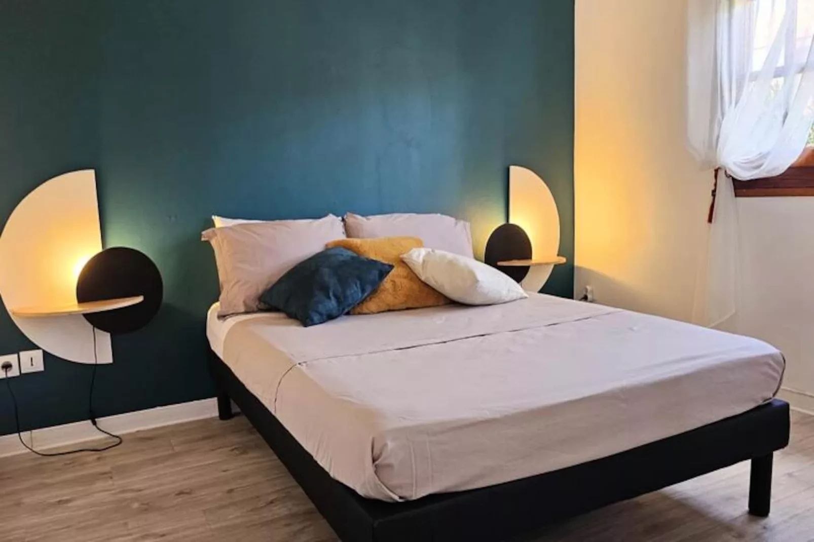 Villa Tyno-Image-tags.