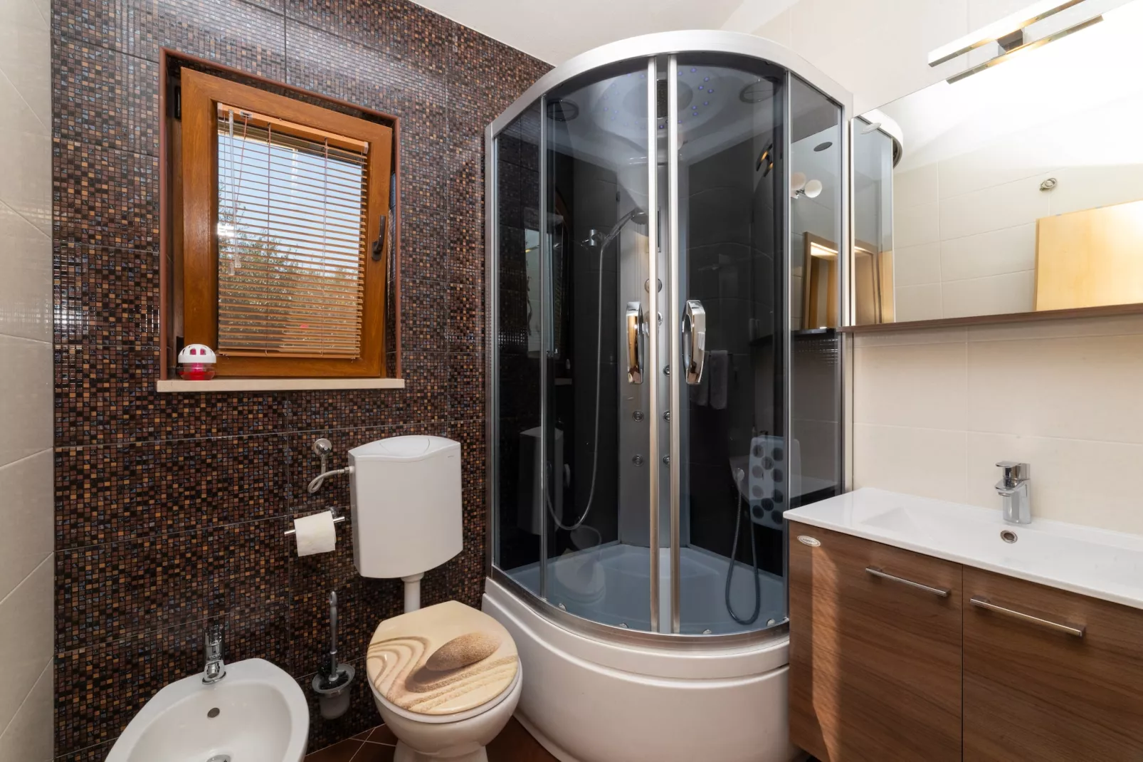 Villa Anabella - Four bedroom Villa with Swimming pool-Salle de bain