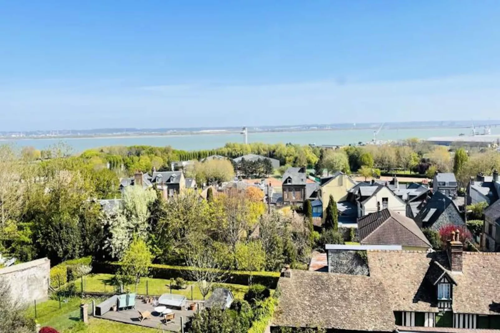⭐ Vue Baie De Seine - Parking - Pont De Normandie-Image-tags.