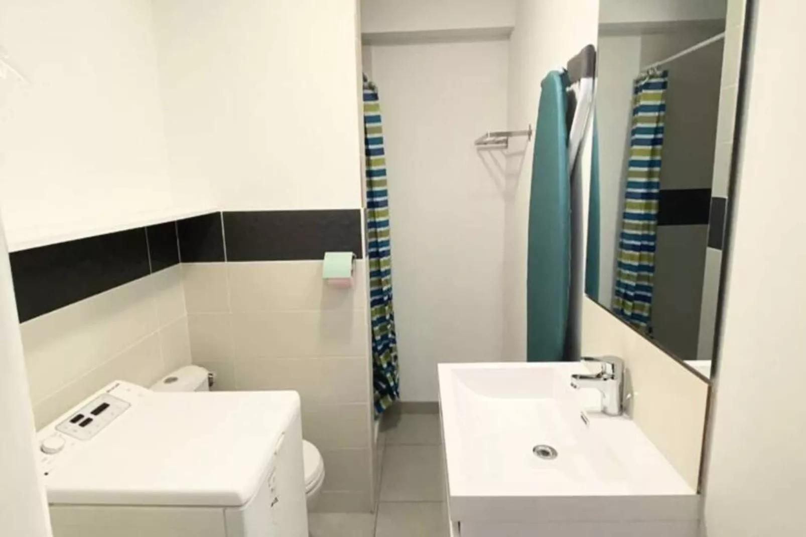 Résidence Quai Colbert-Bathroom