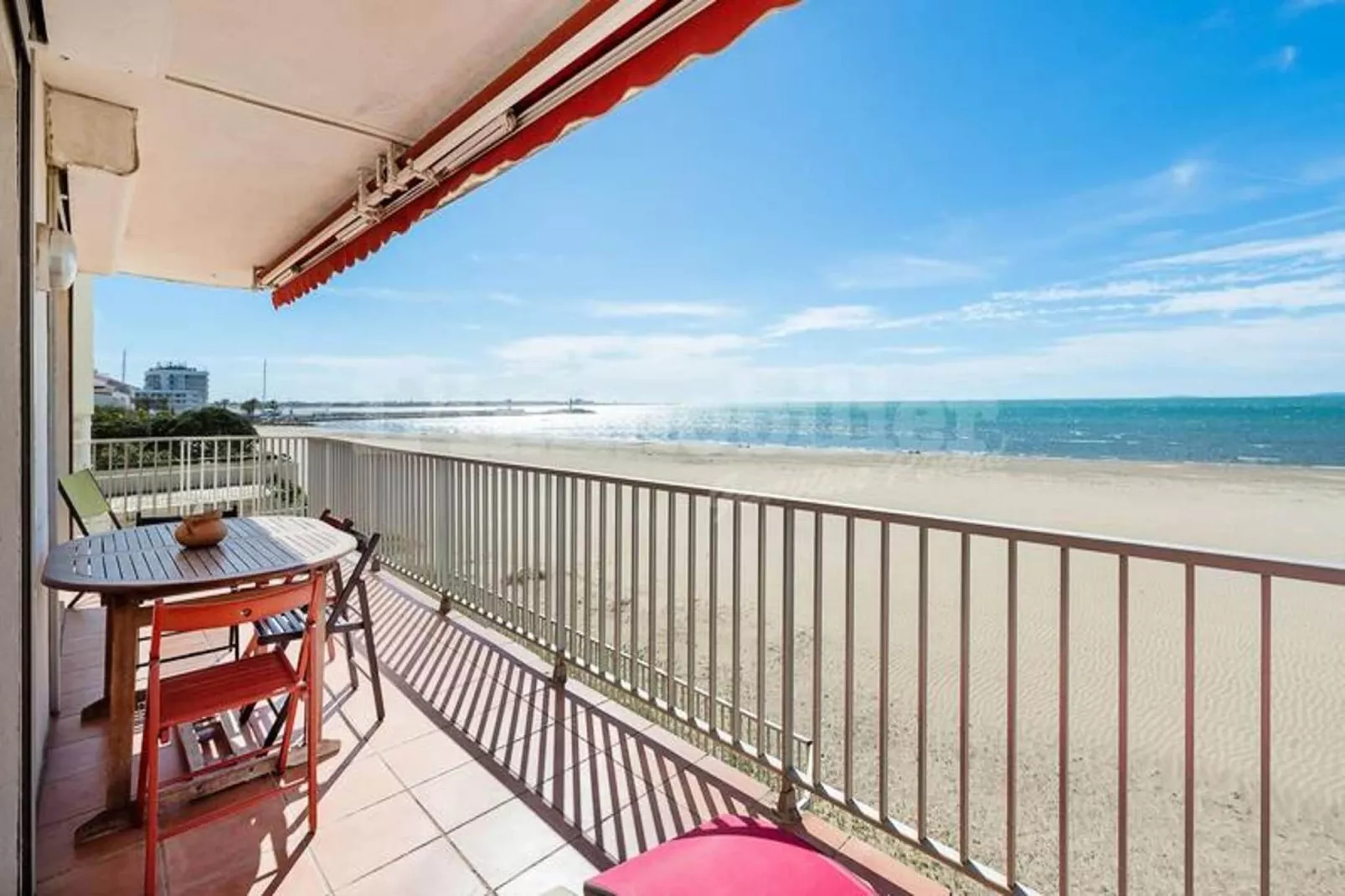 Résidence "le Magellan"-View in summer