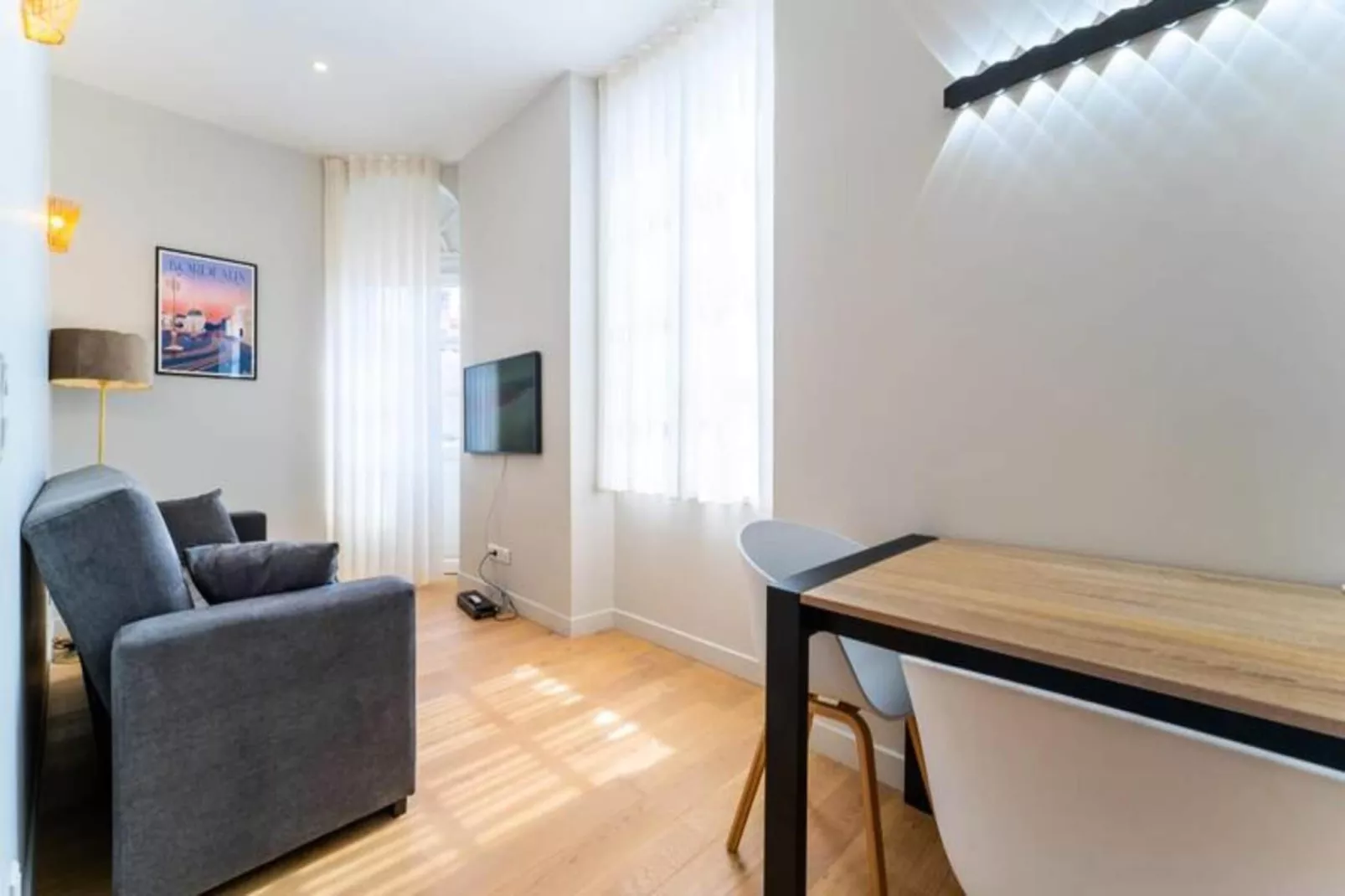 Charmant Appartement Pour 4 Au C&oelig;ur De Bordeaux-Exterior in summer