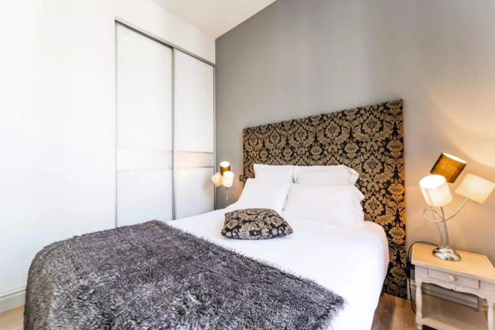 Chaleureux Appartement Au C&oelig;ur Du Quartier Historique Saint-michel-Chambre