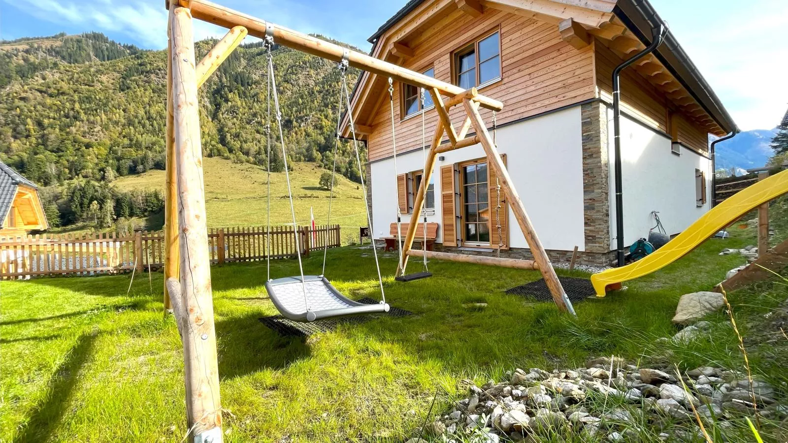 Alpenjoy Lodge-Exterior summer