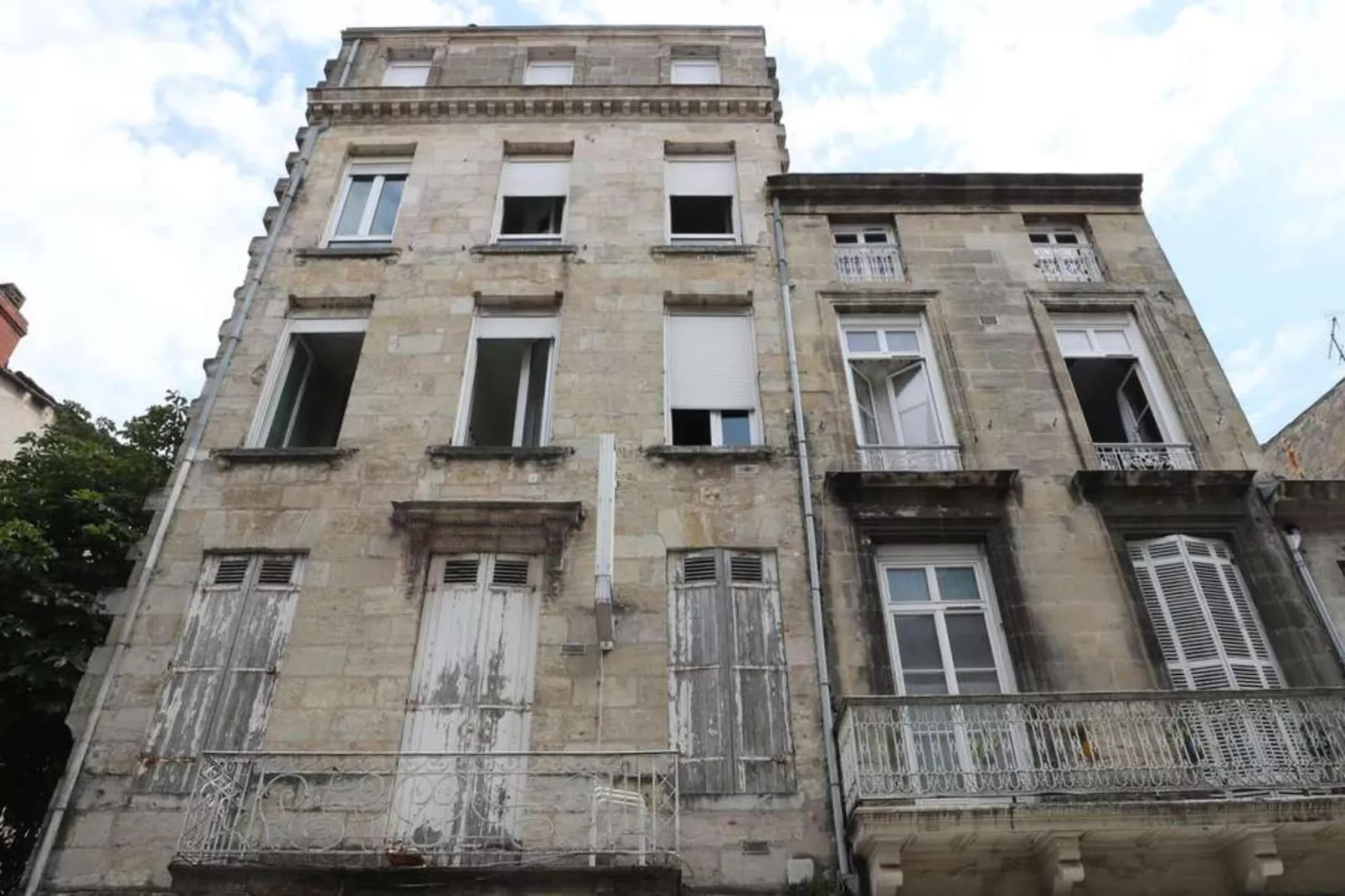 Charmant Et Rayonnant Appartement De 55 M&sup2; Situ&eacute; Dans Le Coeur De Bordeaux-Zones été à 5 km