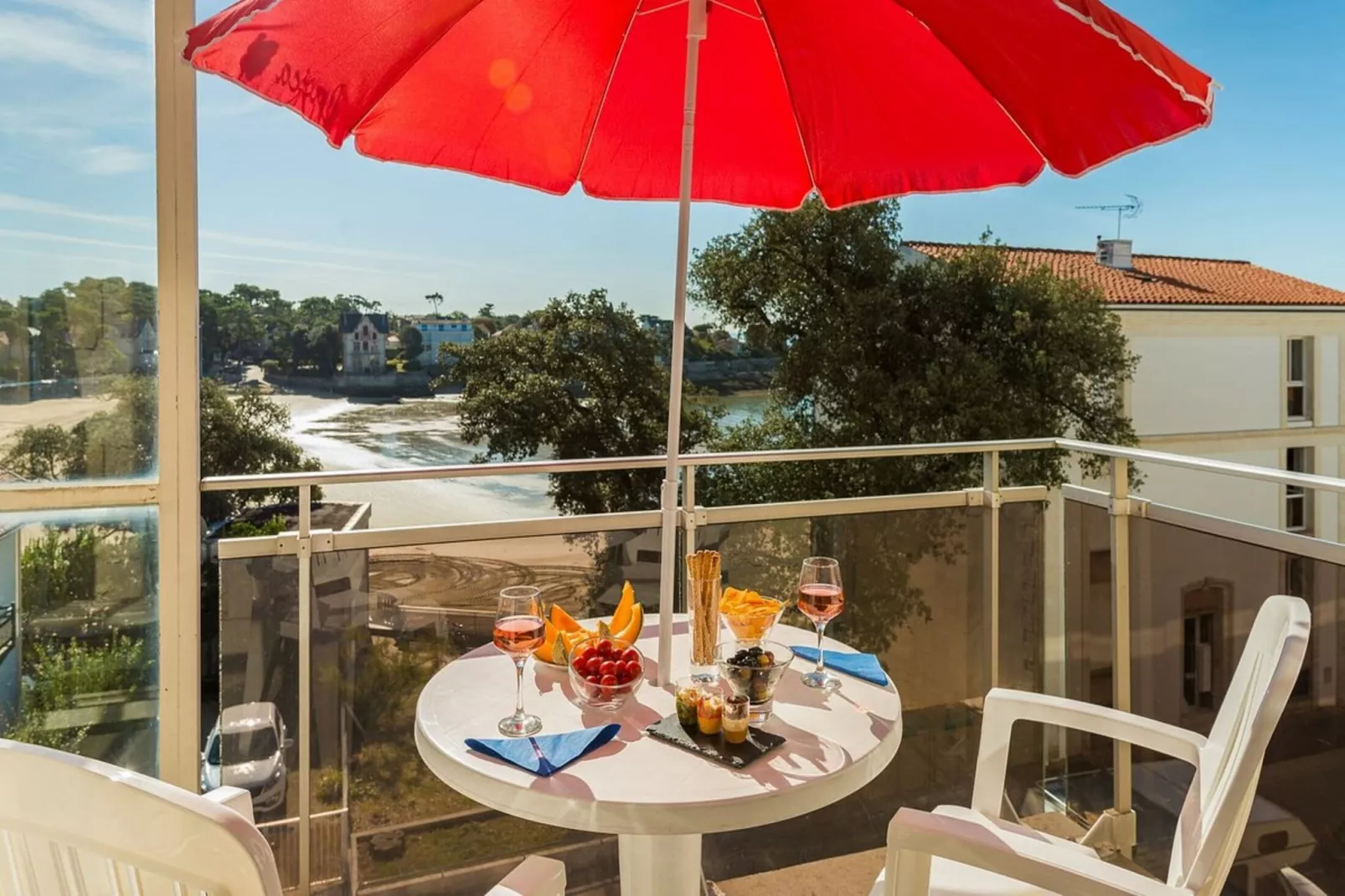 Résidence Eugénie-Terrace balcony