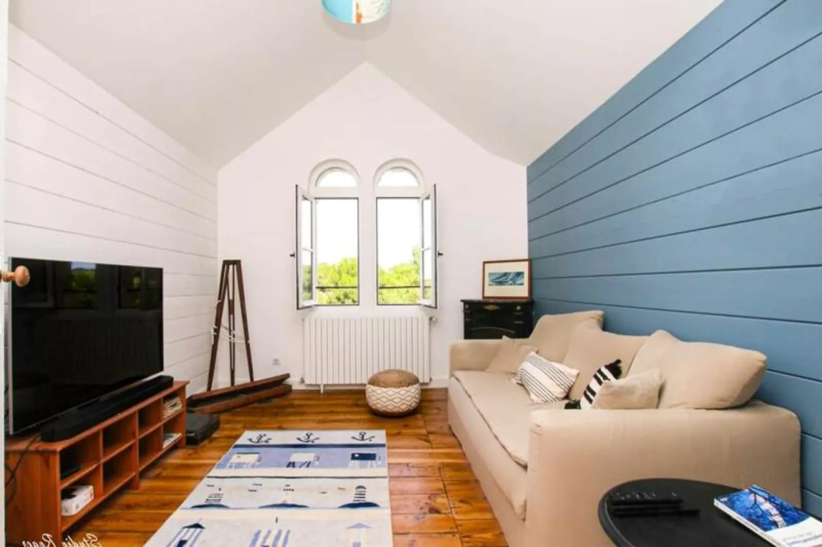 Villa Familiale R&eacute;nov&eacute;e &agrave; Arcachon &ndash; 6 Ch, 4 Sdb, Entre 8 &agrave; 10 Pers-Ambiente