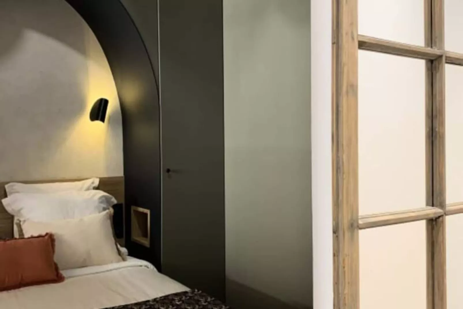 Home Chic Home - Les Suites De La Com&eacute;die - Suite3-Image-tags.