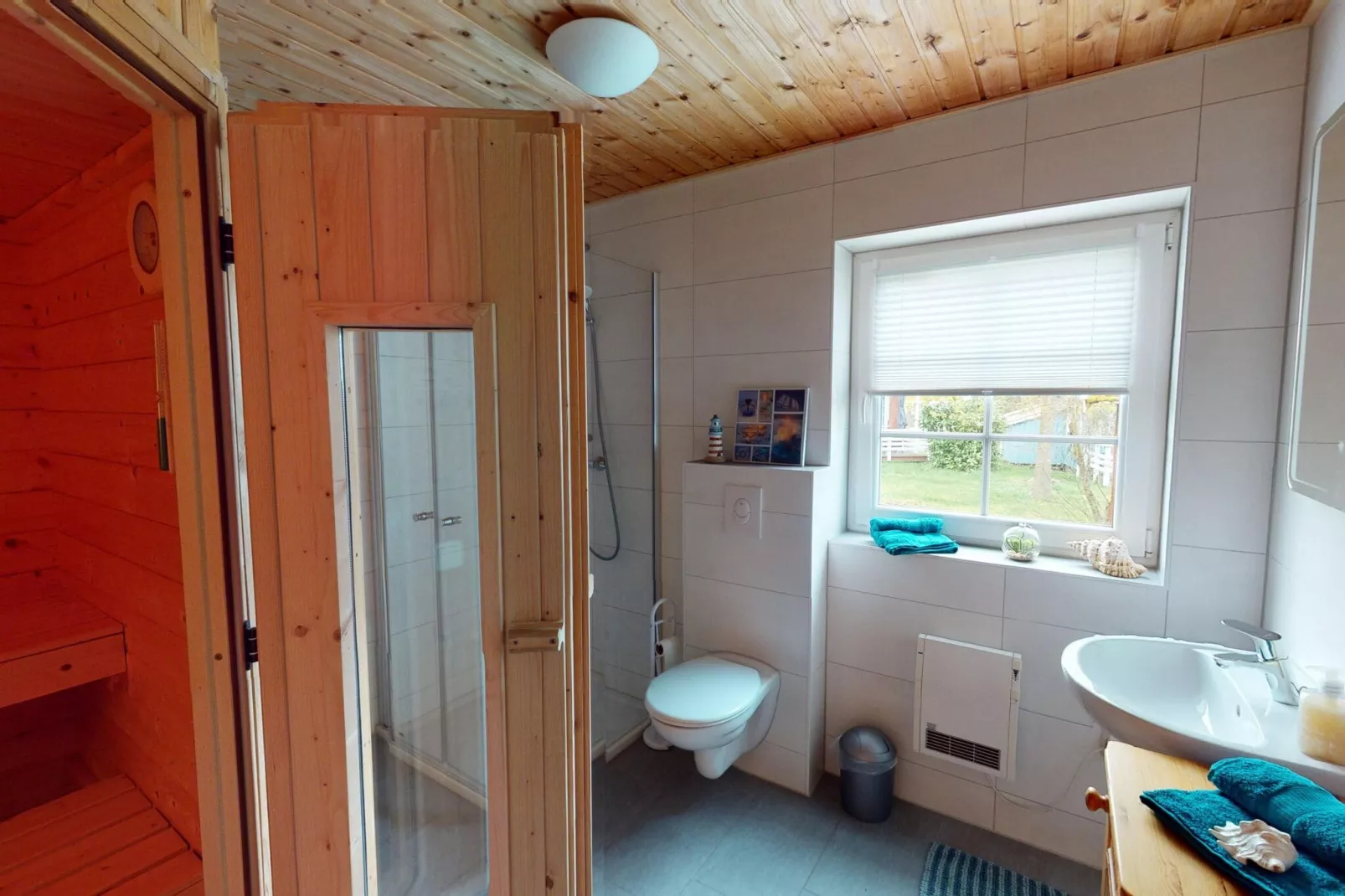Ferienhaus Reet 65 qm-Bathroom