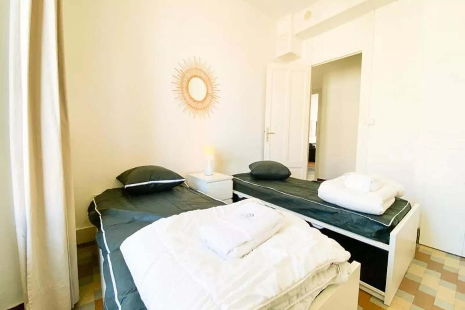 Le Berri'appart | T3 Tout &eacute;quip&eacute; | Tramway, Gare 🚡-Bedroom