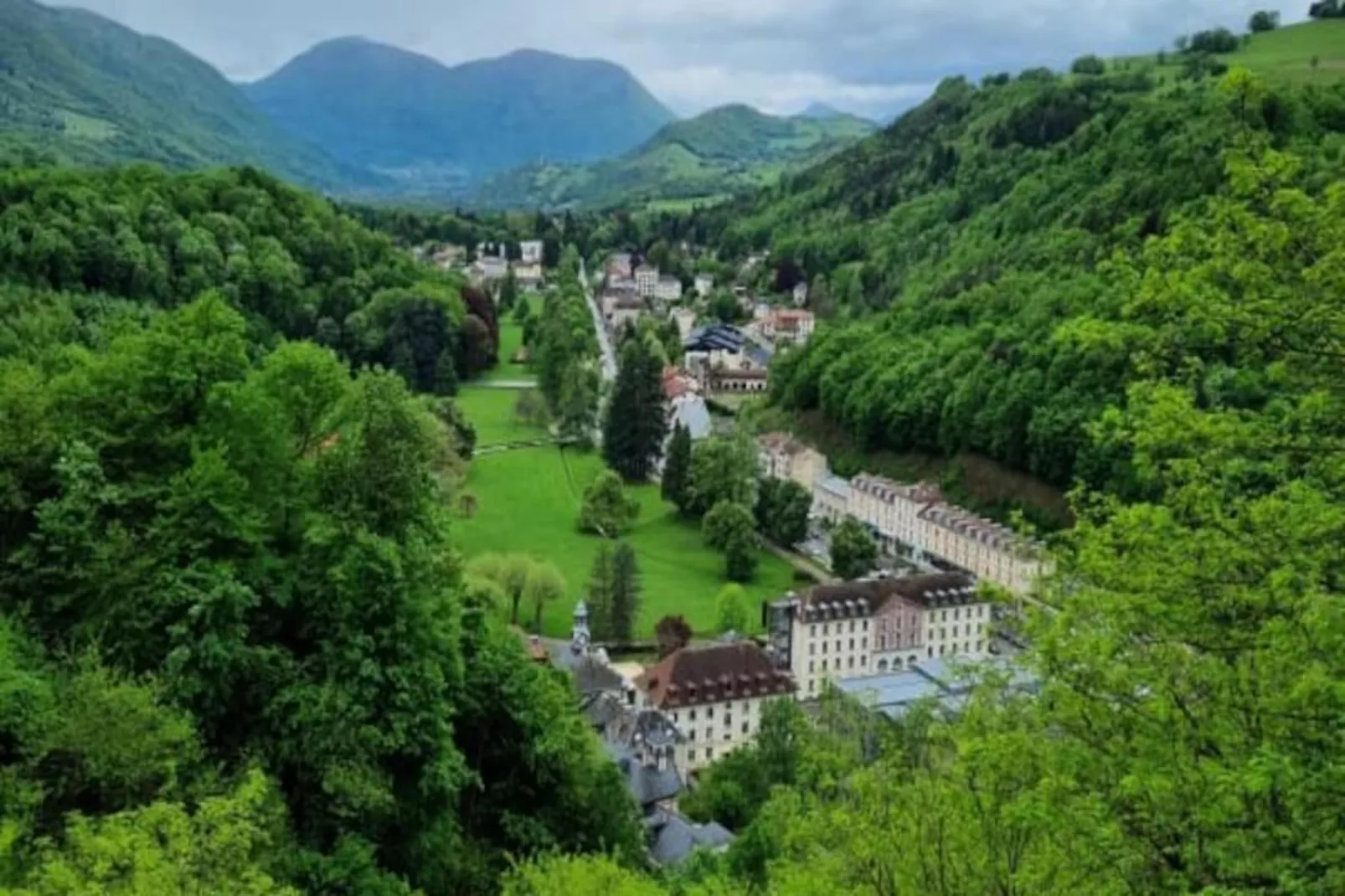 Le Ch&acirc;teau D'uriage 👑