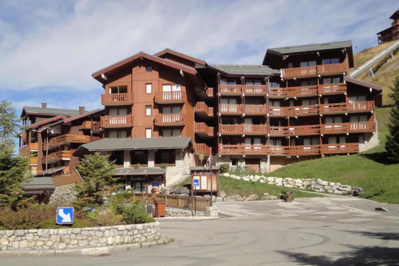 Résidence 4 Soleils-Areas within 5km in summer