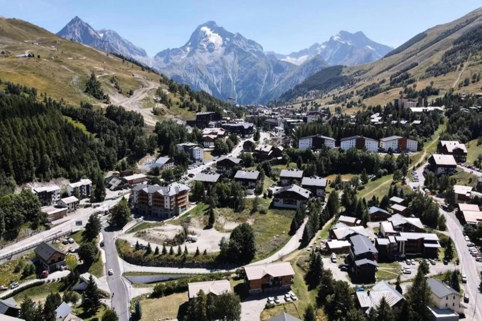 Résidence Arc En Ciel C-Vue d'été