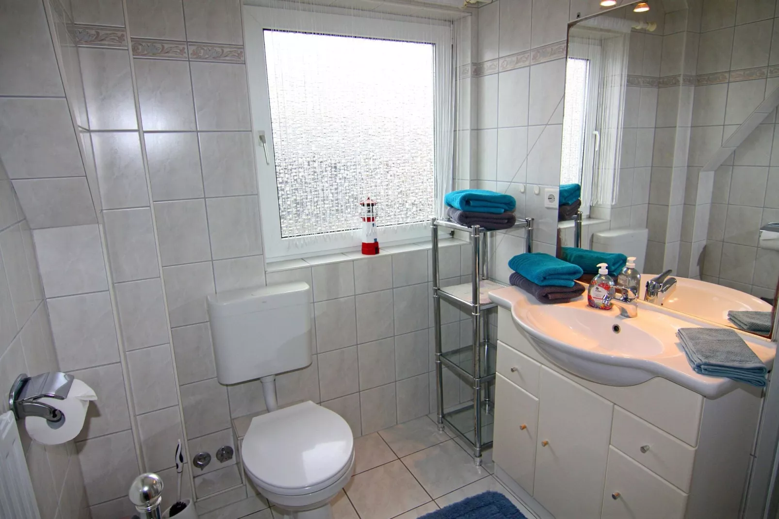 Apartments Stapel, Büsum-App.4 / 2 Raum App im OG, 42qm-Bathroom