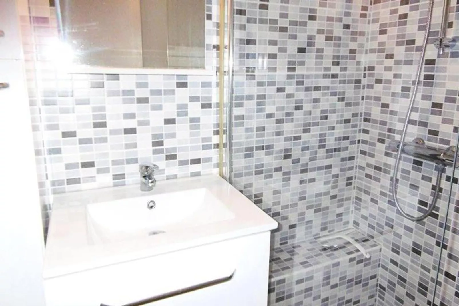 Résidence Duguay Trouin-Salle de bain