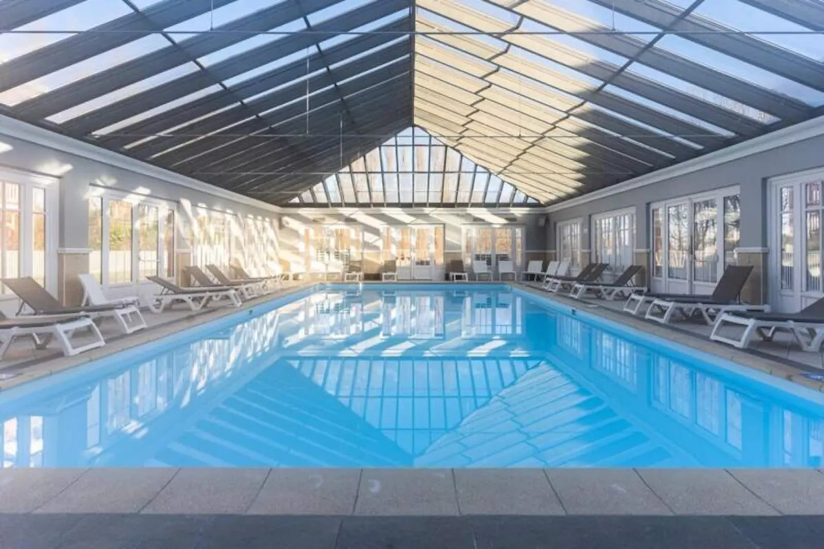 Résidence Appt 6 Pers Avec Piscine Couverte, Tennis Et Parking Priv&eacute; Gratuit 117-Image-tags.