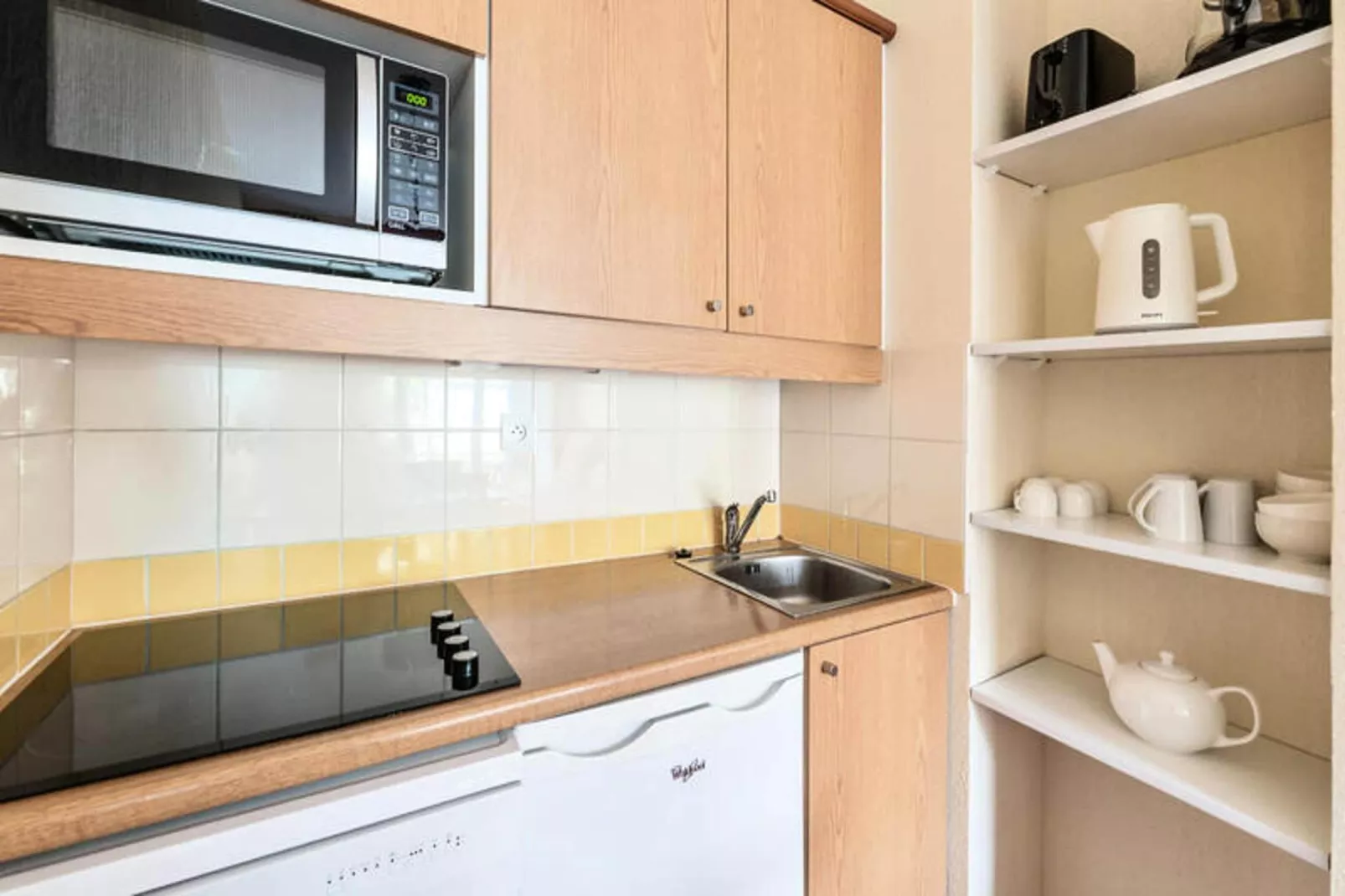 Résidence Les Rives de L'Aure - maeva Home-Kitchen