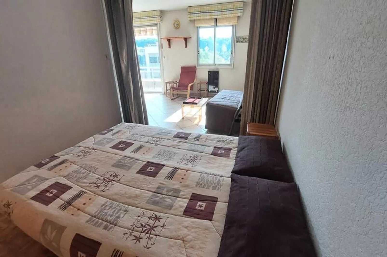 Résidence Le Comte Vert-Bedroom