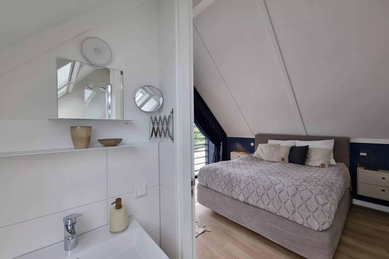 Watervilla Tolve-Bedroom