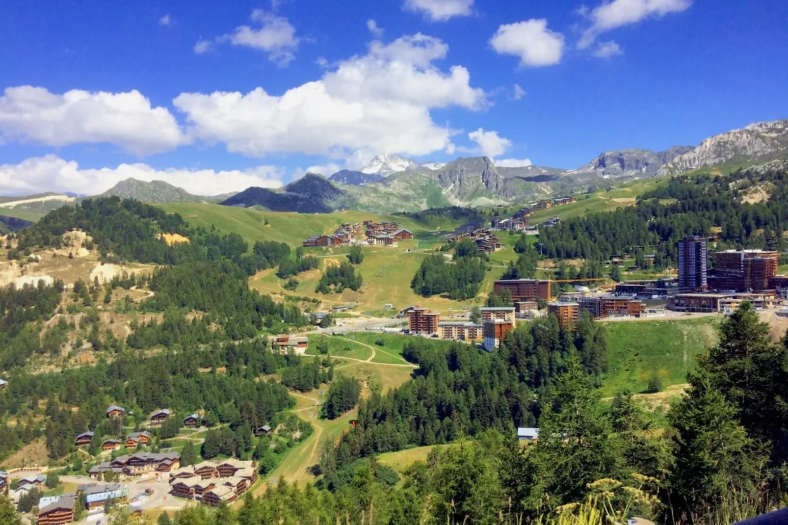Résidence Sépia-Zones été à 5 km