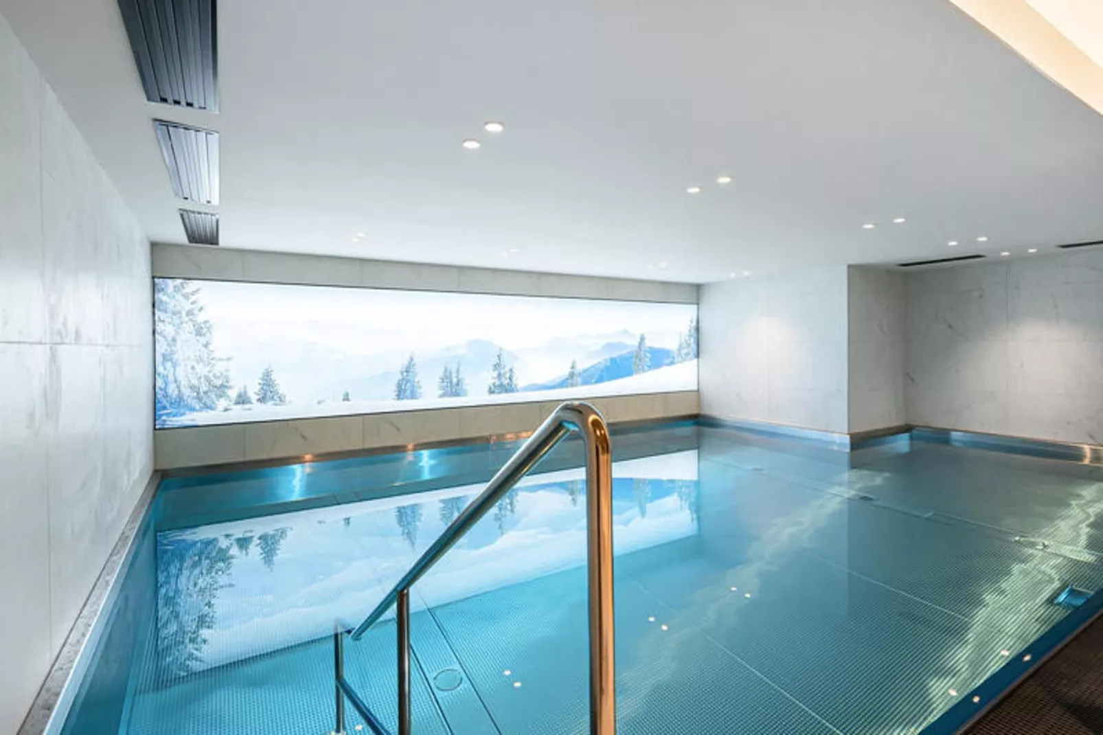 Résidence Stallion D-Exterior in summer