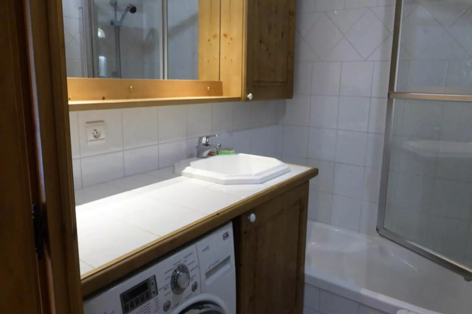 Résidence Les Carlines-Exterior in summer