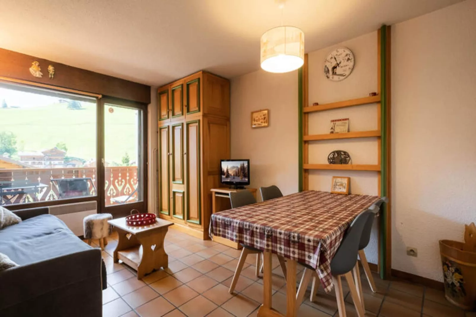 Résidence Domanial B-Außenbereich Sommer