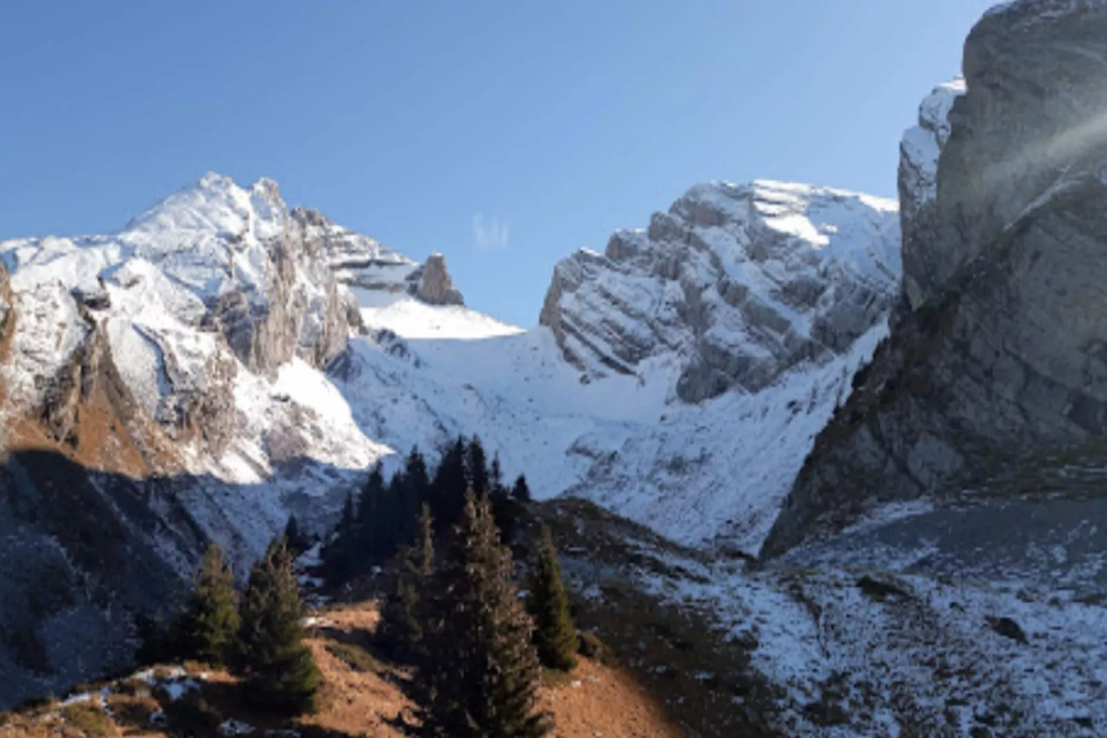 Appartements à La Clusaz-Zones hiver à 5 km