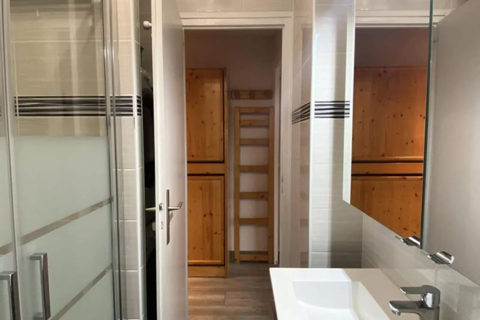 Résidence Granges B-Bathroom