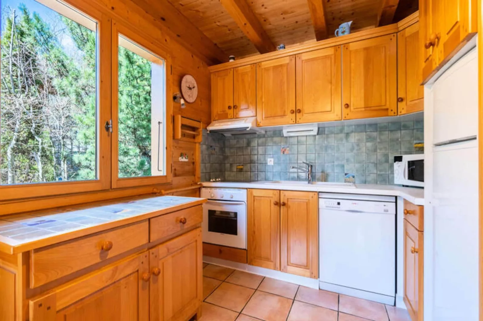 Chalet Gotty Joly L'bele-Kitchen