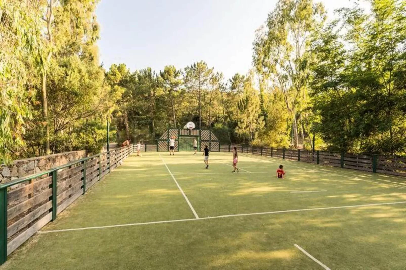 Les Appartements aux Restanques du Golfe de St Tropez - maeva Home-Exterior in summer