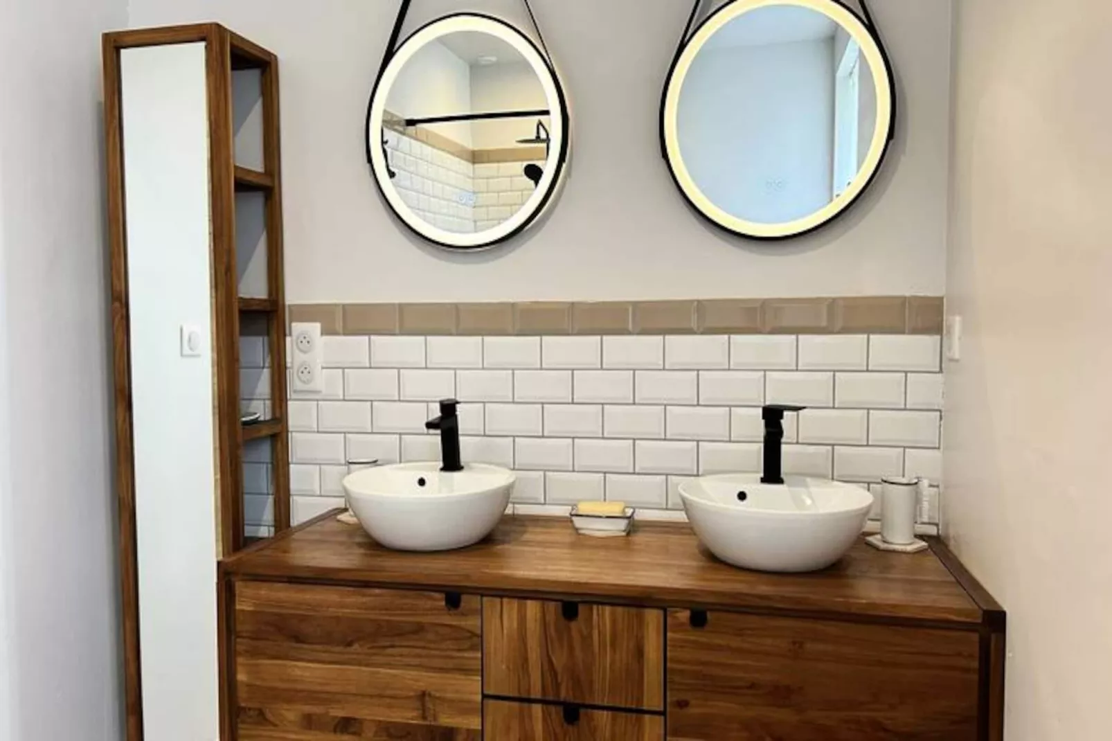 Résidence 957-la Bouillie-Image-tags.