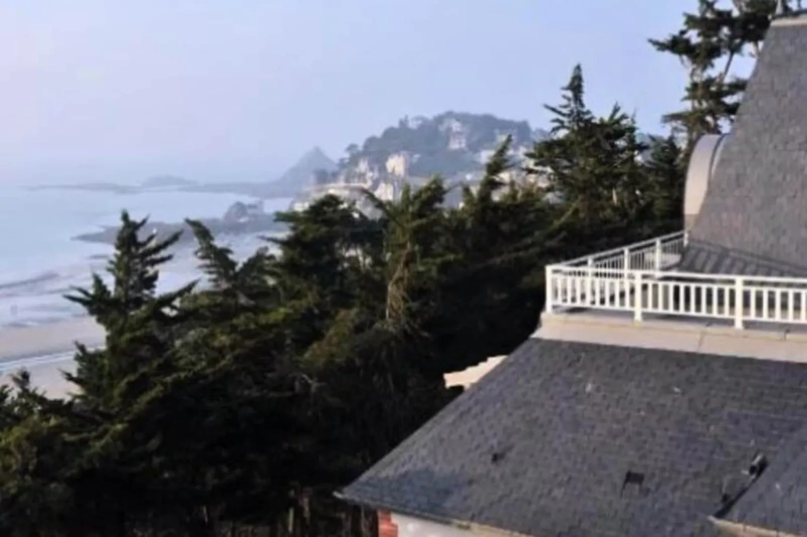 Résidence Les Villas du Spa****-Vue d'été