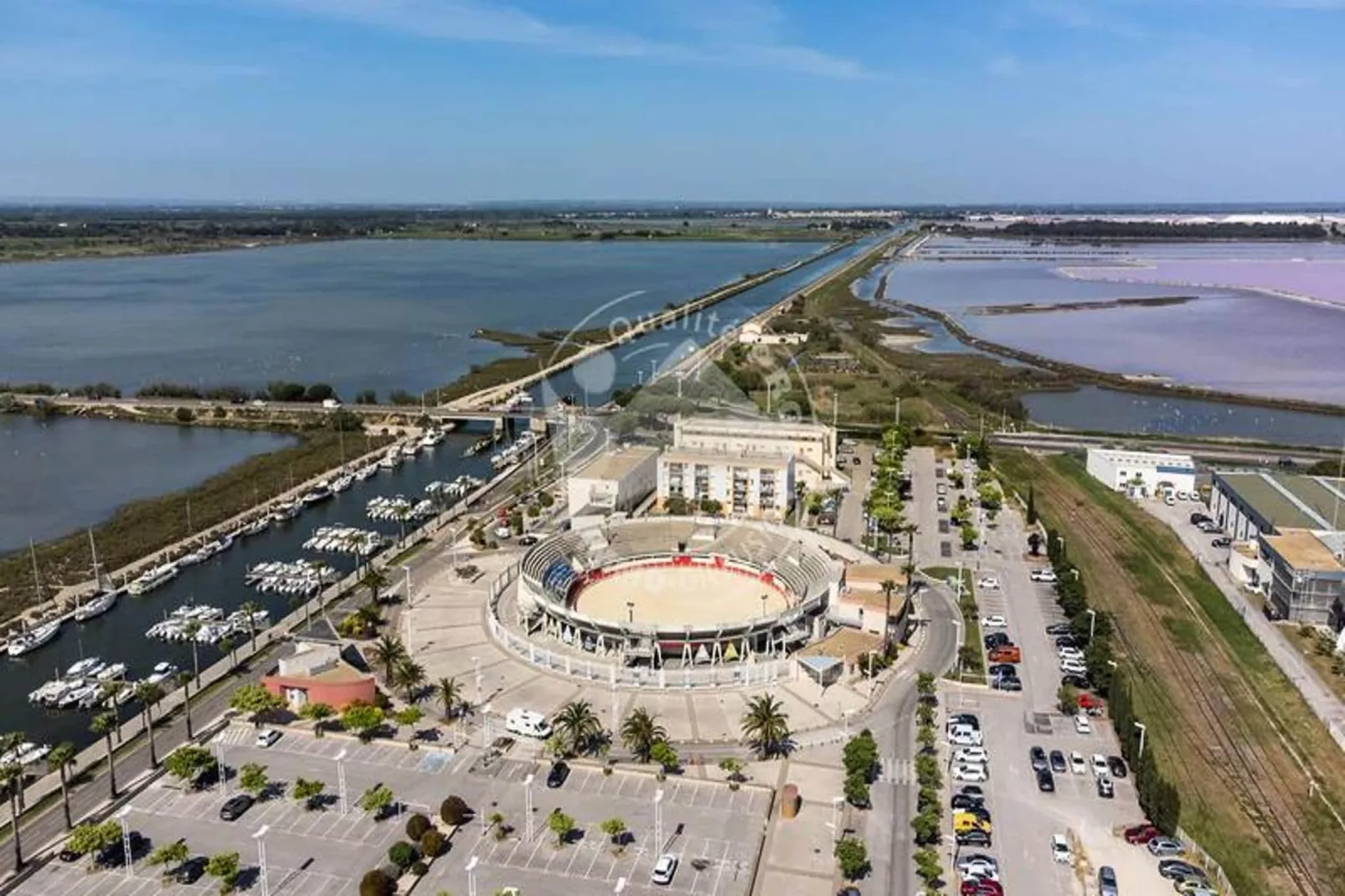 Résidence Le Triangle De La Baronnie-Gebiete Sommer 5 km