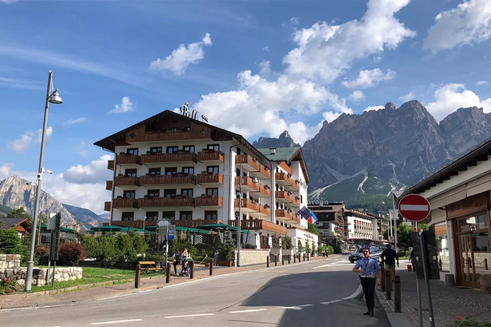 Résidence Terrasses D'etigny-Areas within 5km in summer