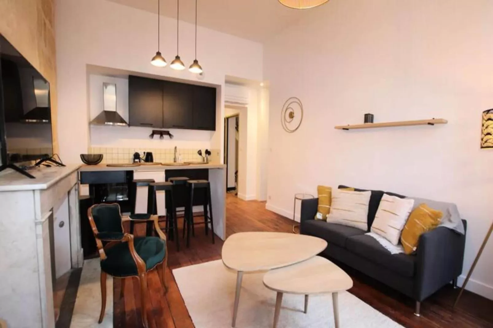 Charmant Et Rayonnant Appartement De 55 M&sup2; Situ&eacute; Dans Le Coeur De Bordeaux-Palier