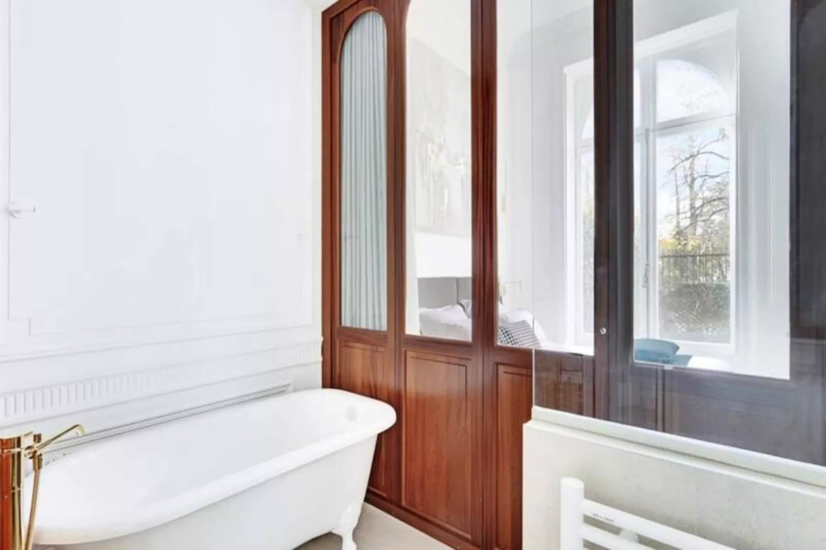 Maison Labruy&egrave;re - Suite Jardin Royal-Bathroom