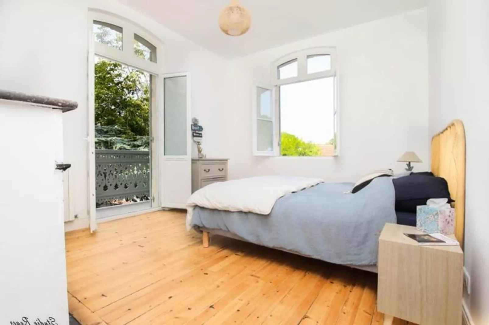 Villa Familiale R&eacute;nov&eacute;e &agrave; Arcachon &ndash; 6 Ch, 4 Sdb, Entre 8 &agrave; 10 Pers-Ambiente