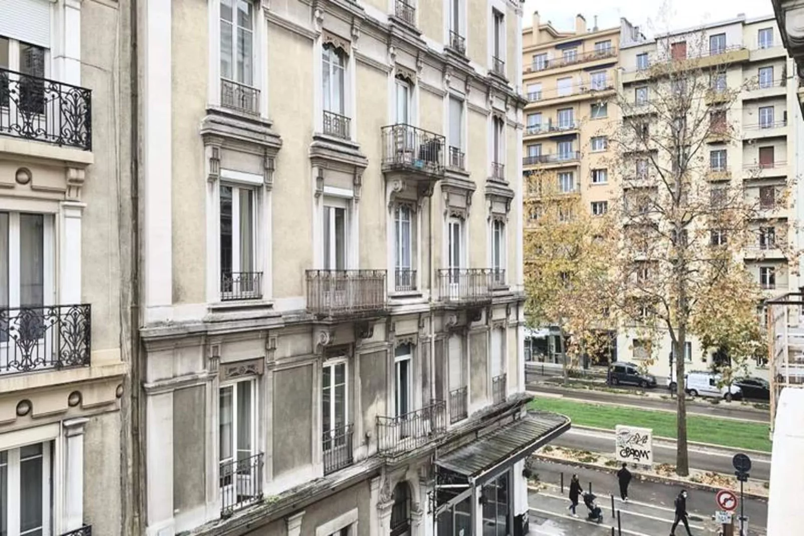 | Light Pink |t2 Proche Jaur&egrave;s, Estacade | Lumineux 🦩-Außenbereich Sommer