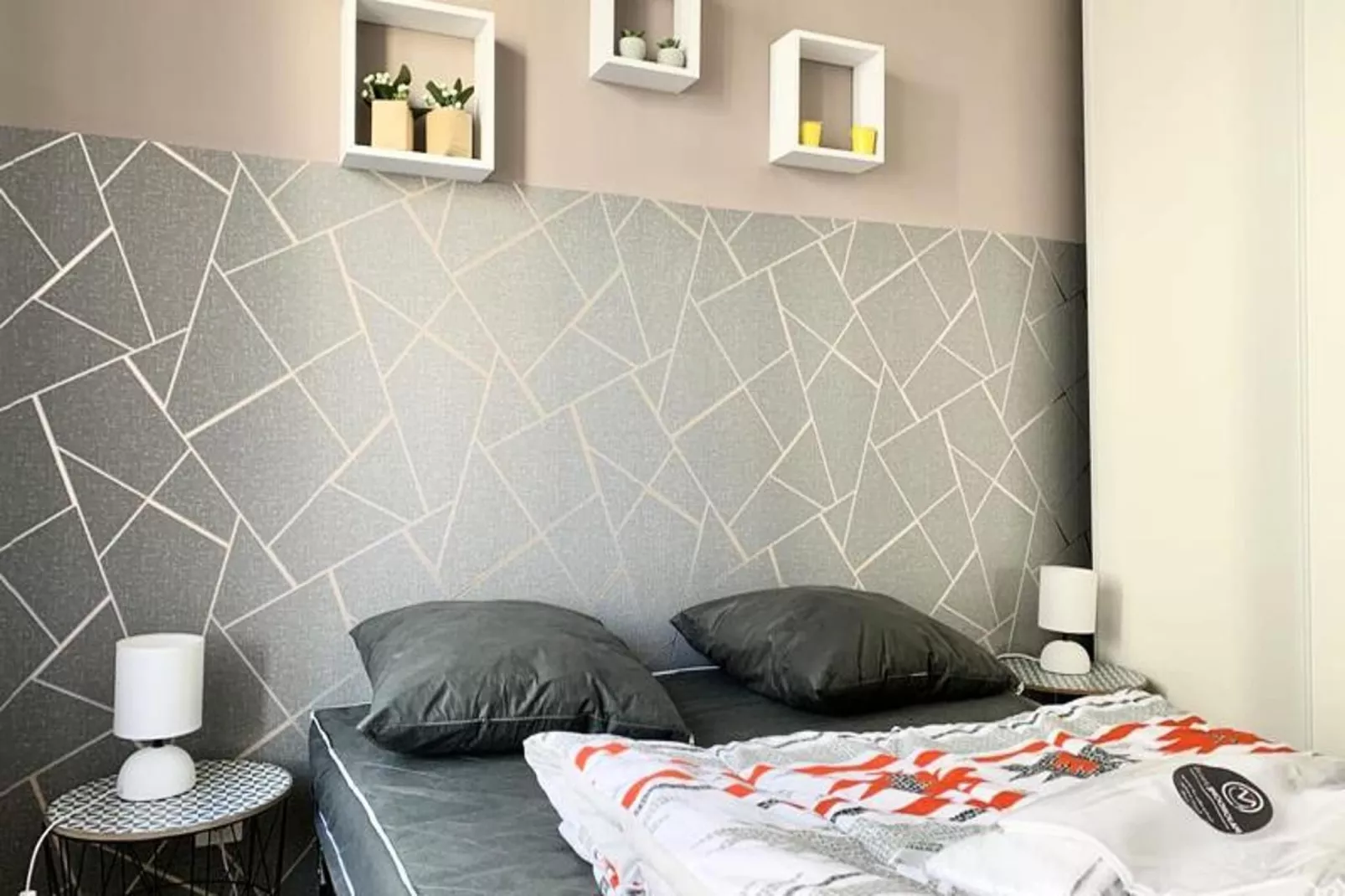 | Hello Sunshine ☀️| T3 6 Couchages| Caserne De Bonne-Schlafzimmer