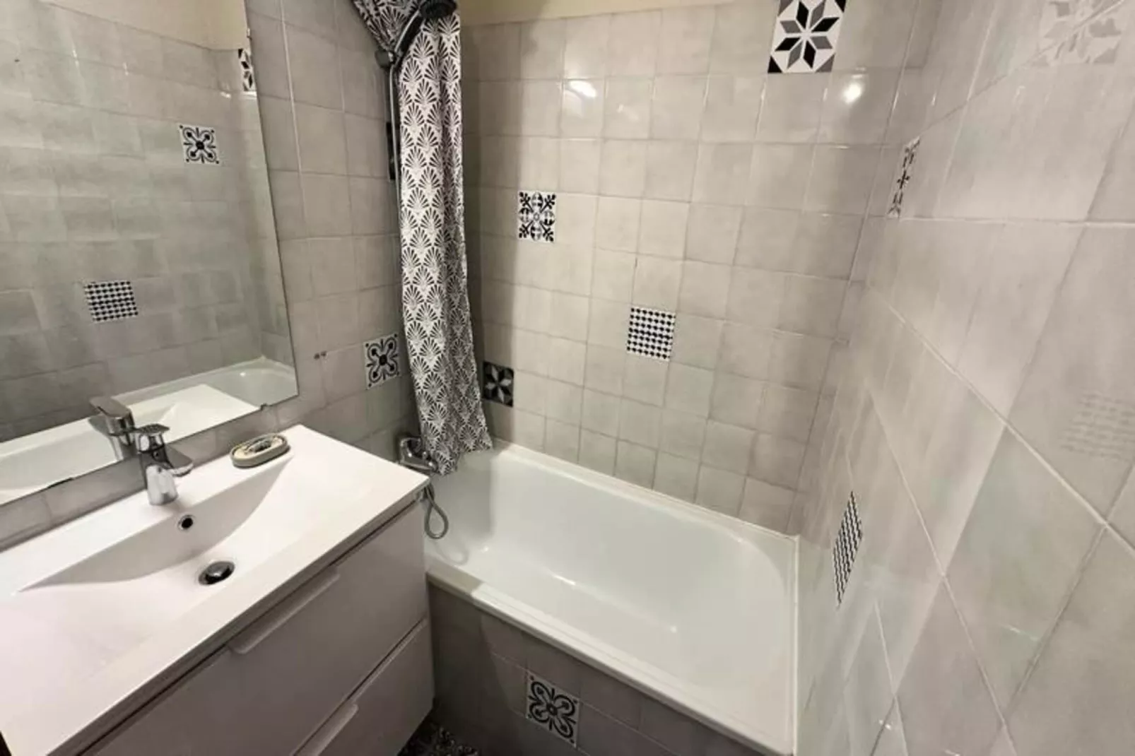 Résidence Le Grand Adret - Bathroom