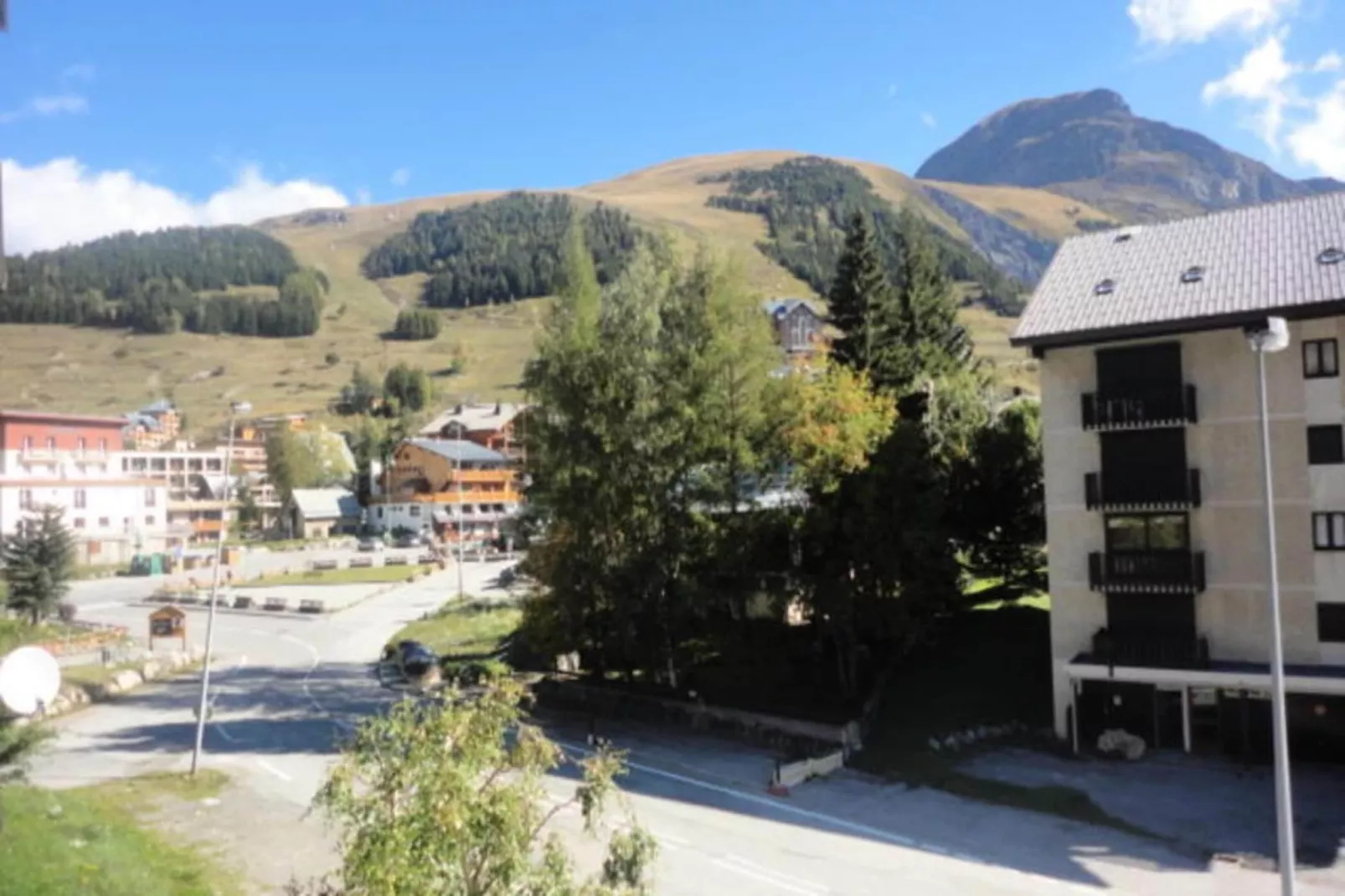 Résidence Quirlies Ii-Vue d'été