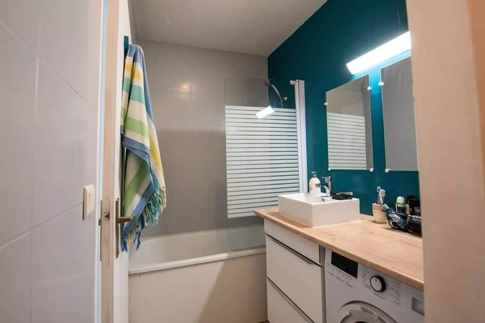 Résidence Du Centre-Bathroom