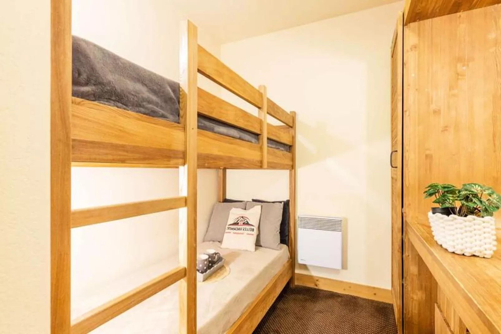 Résidence Cami Real-Bedroom