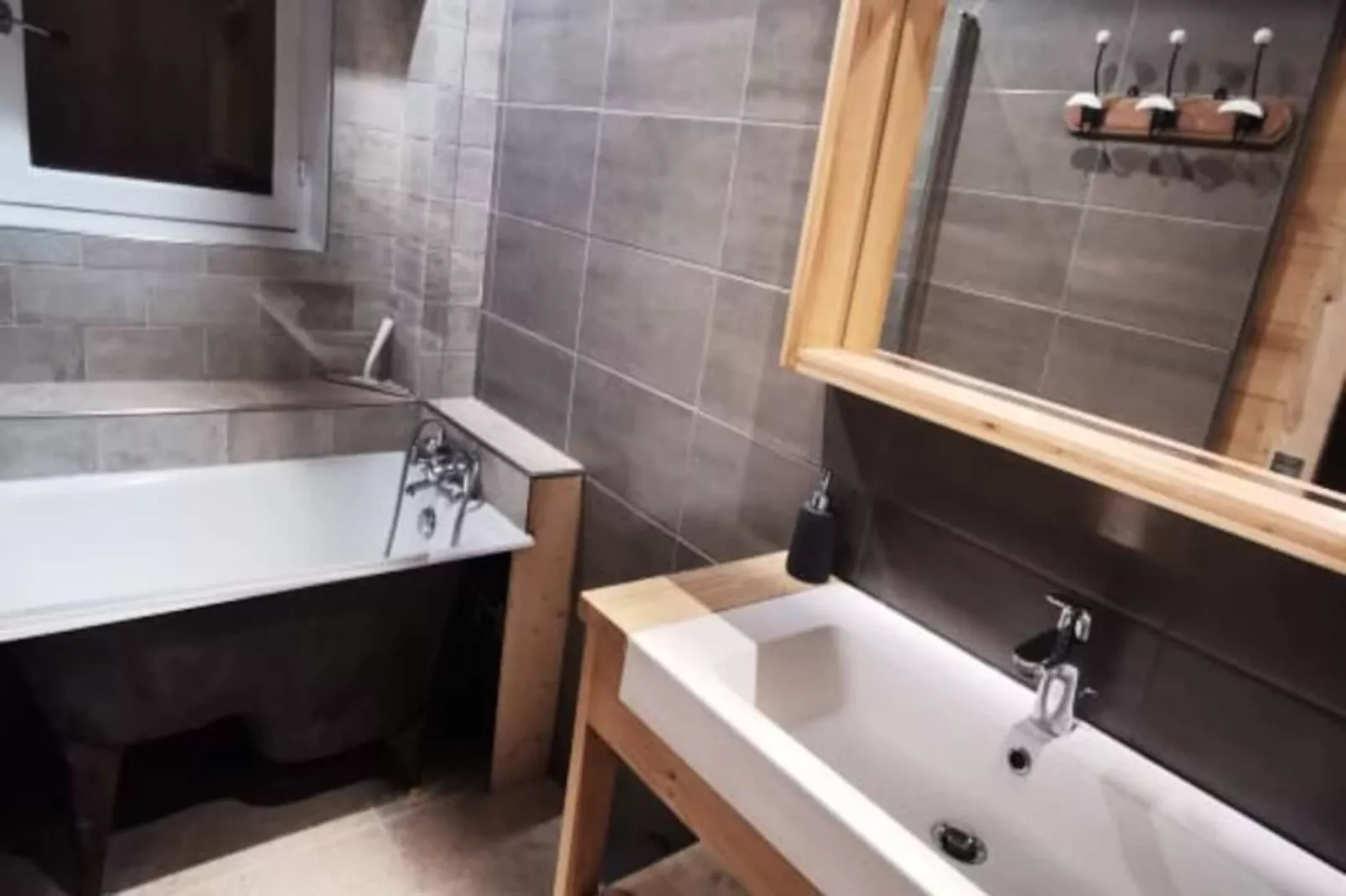 Chalet Au Revard , Au Calme 12 Pers.***-Image-tags.