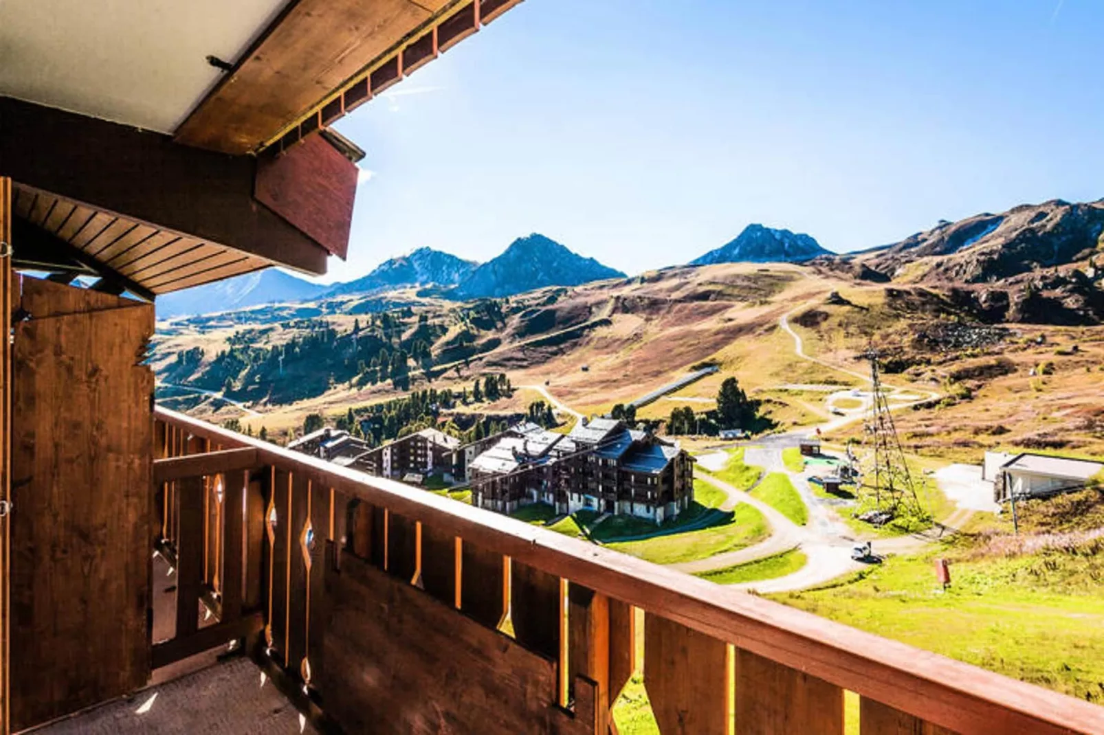 Résidence Callisto - maeva Home-View in summer