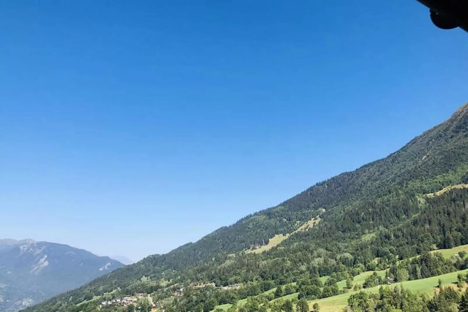 Résidence Camarine-Areas within 1km in summer