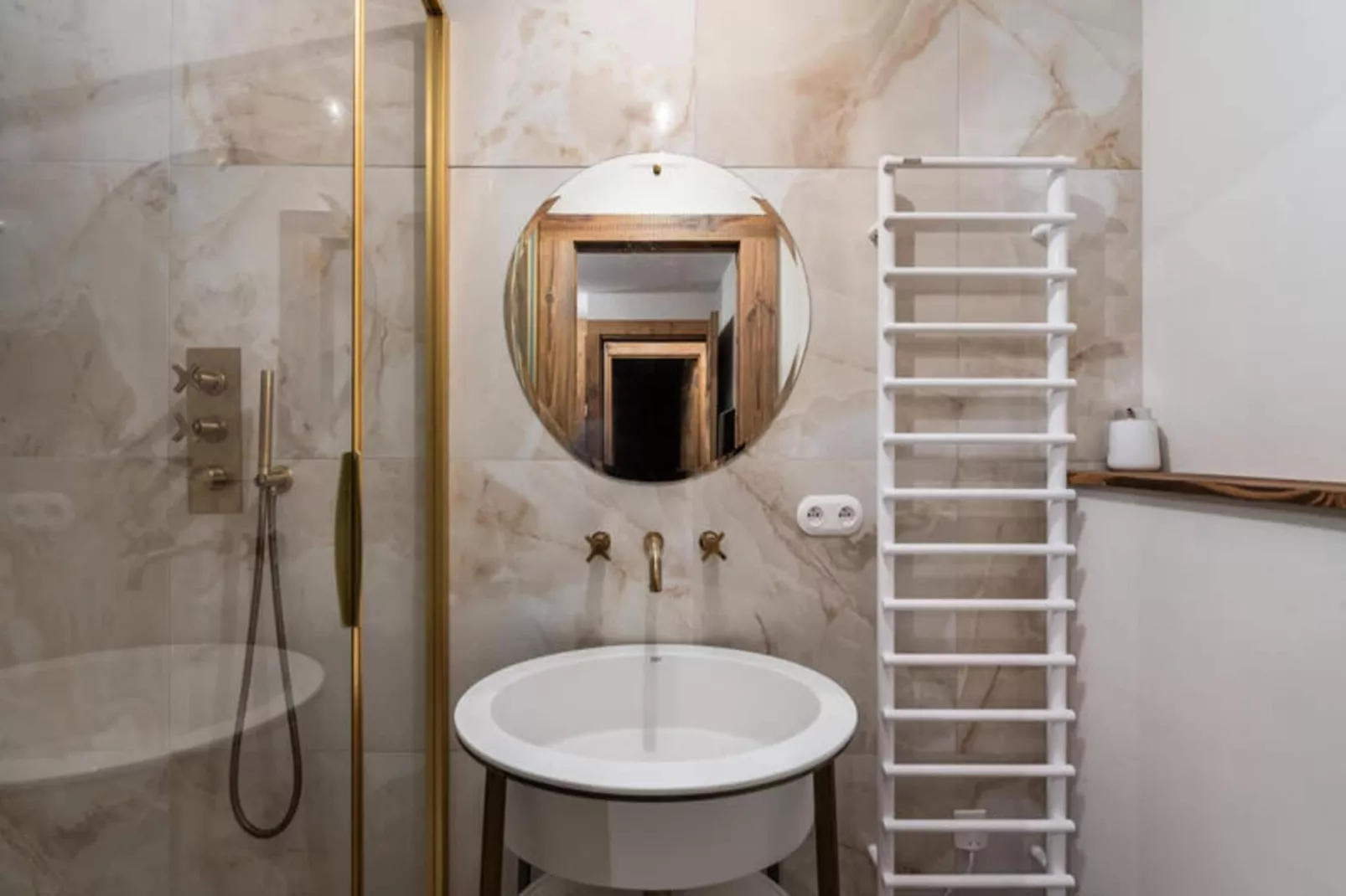 Résidence Callista-Bathroom