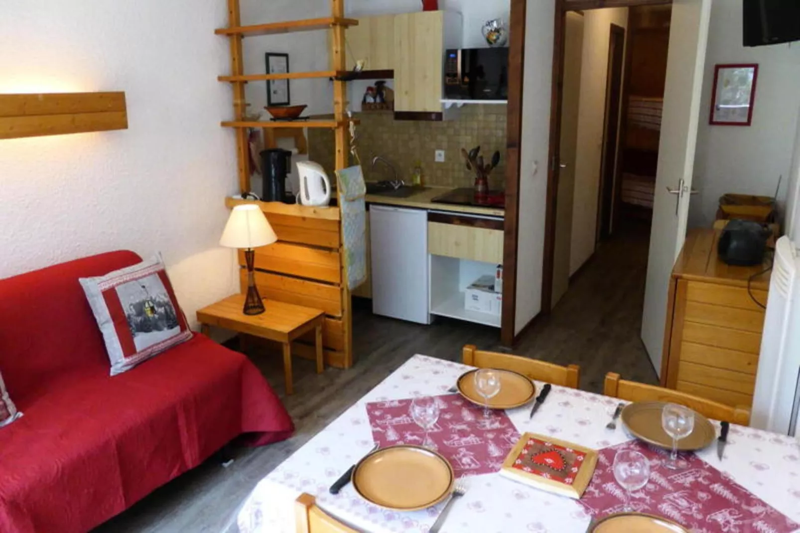 Résidence Le Brulaz-Außenbereich Sommer