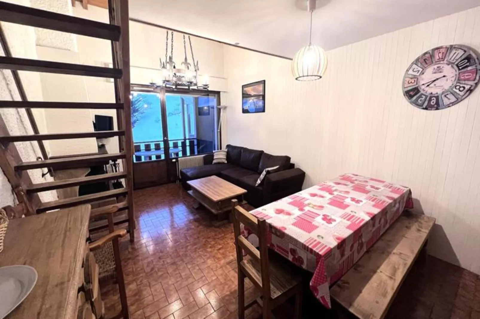 Résidence Les Aigles 1-Living room